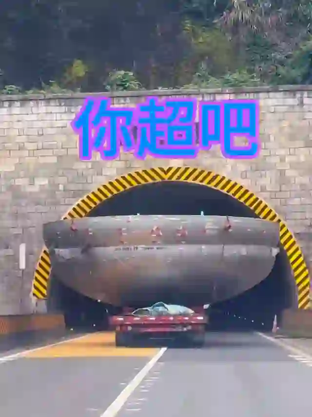 卡车司机 在路上 安全驾驶